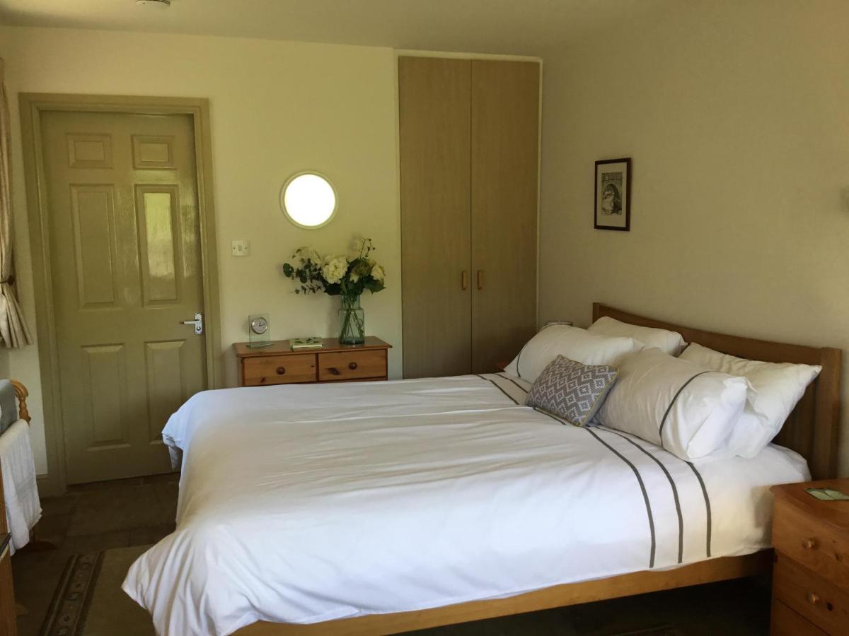 Bed and Breakfast The Burnside Edmondbyers Экстерьер фото