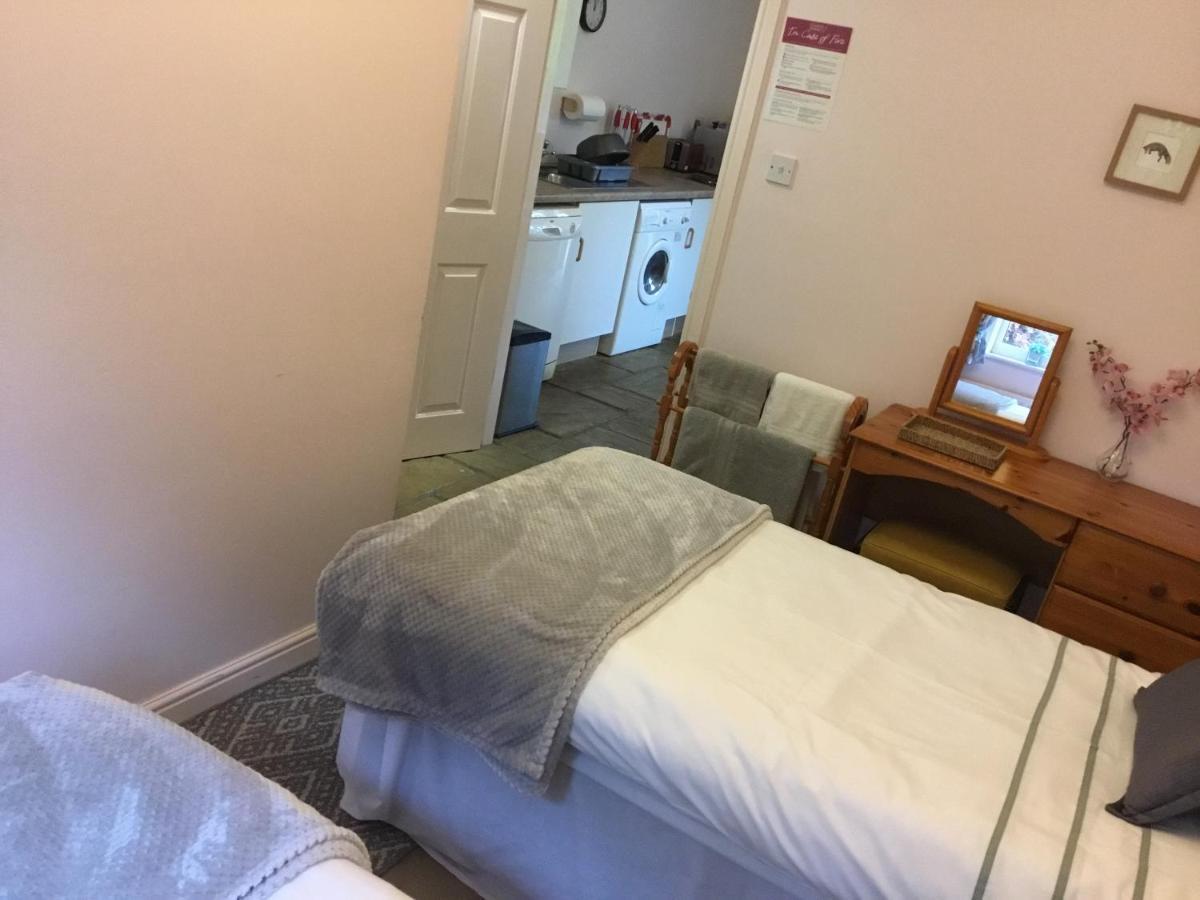 Bed and Breakfast The Burnside Edmondbyers Экстерьер фото